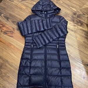 Andrew Marc Packable Lightweight Long Down Puffer Coat Jacket Purple Medium